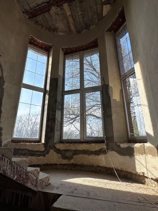 Розкішний ексклюзивний будинок