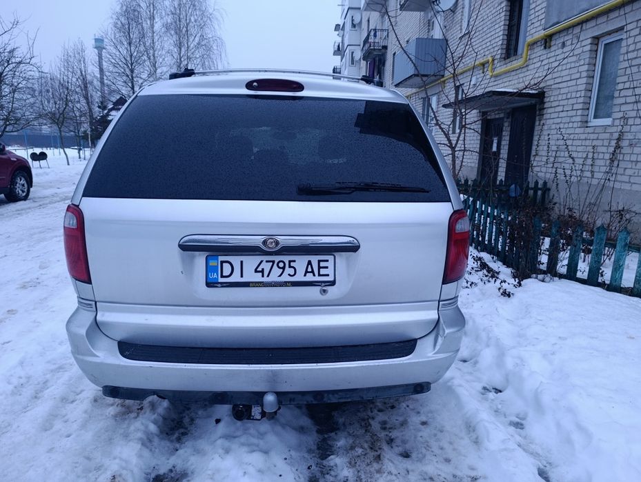 Крайслер Tawn & Country Limited 3.8i