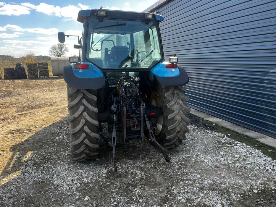 New Holland 8160 z TUREM