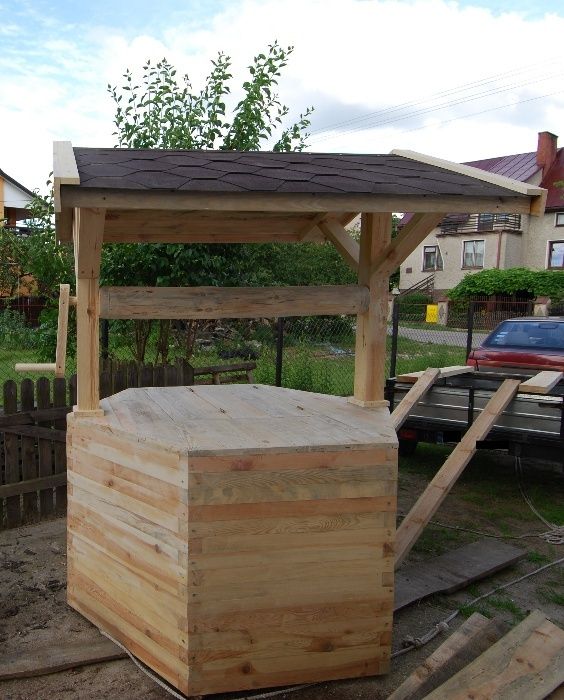 Studnia Drewniana Dekoracyjna Obudowa na Studnię