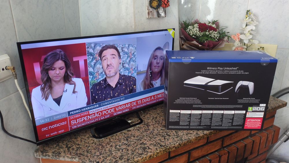 PlayStation 5 PRO (PS5) 2 TB Nova e Selada
