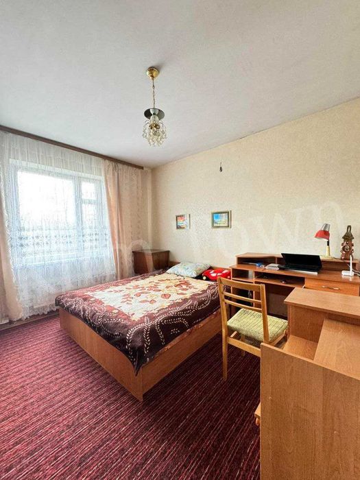 Продається 3 кімнатна квартира в с. Дівички