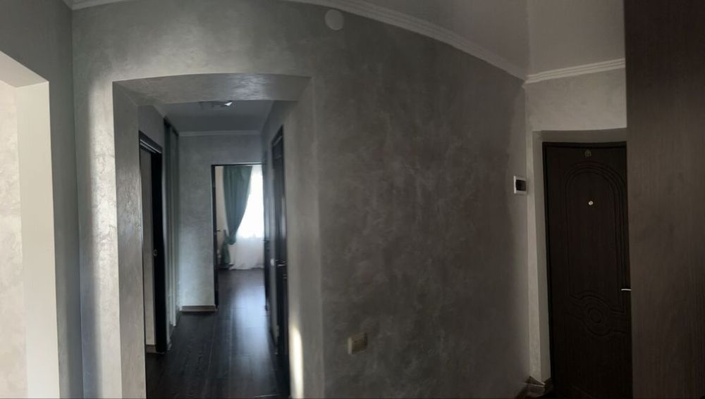 Продам 3-и кімнатну квартиру м. Мала Виска.