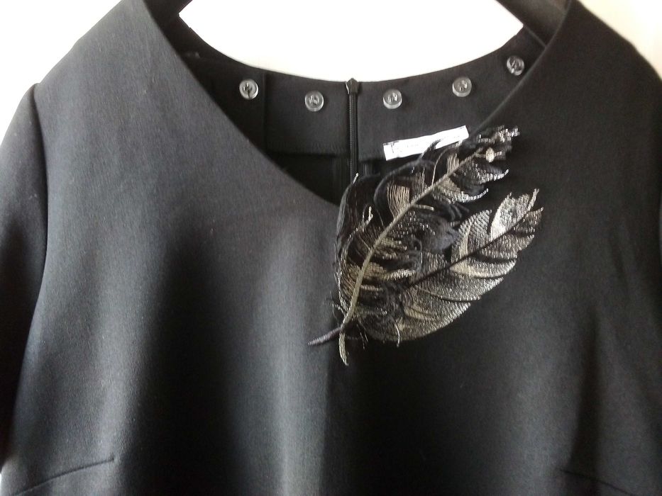 Sukienka czarna elegancka Blue Shadow r.44