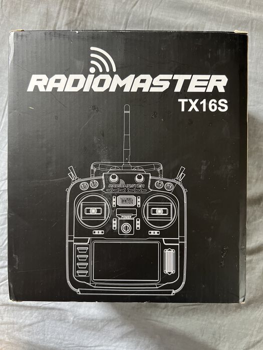 Radiomaster tx16s 4 w 1