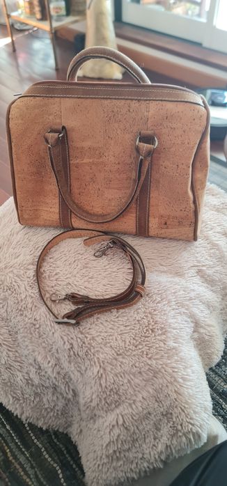 Carteira de cortiça