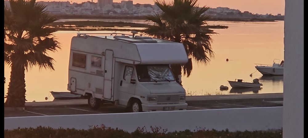 Autocaravana Eura Mobil / Fiat Ducato 1993 — Curta, econômica, painel.de 680w  e pronta a partir