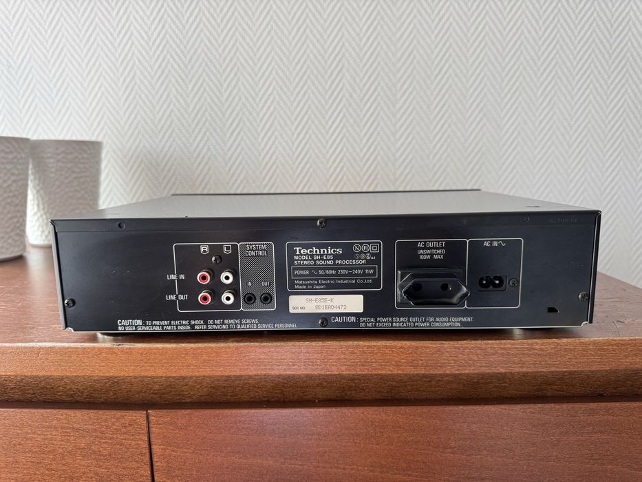 Equalizer Technics SH-E85