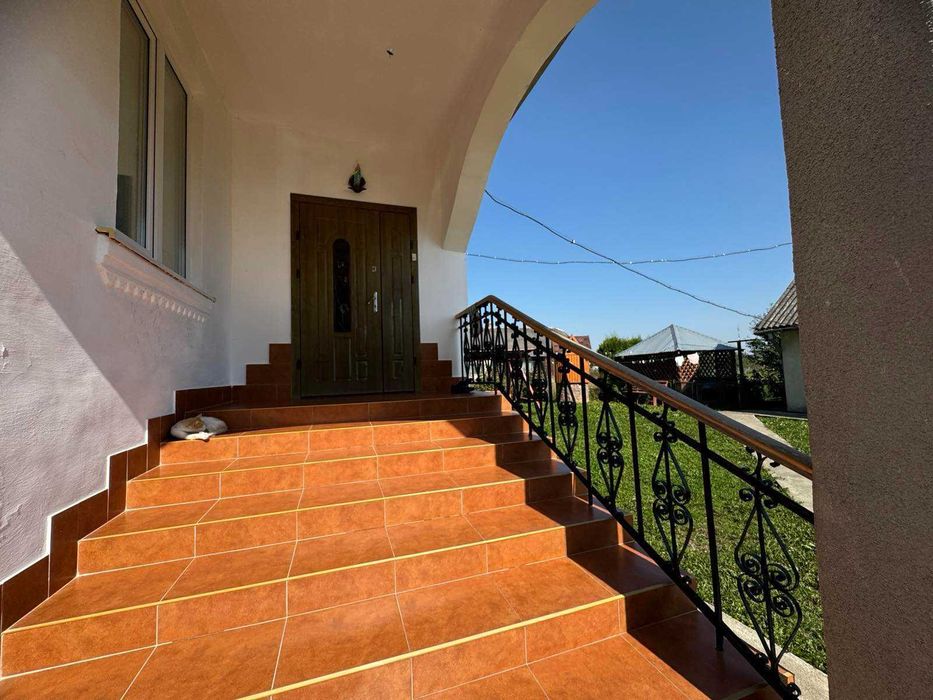 Будинок біля Дрогобича 10хв