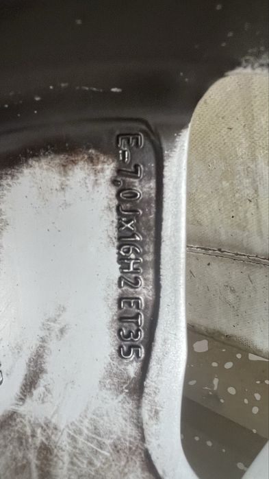 Alufelgi 5x112 Audi A4B8 7Jx16H2r16 Orginał