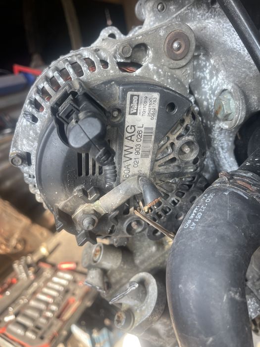 Alternator /VW / Passat b6 / 180A /140A / Turan/Audi