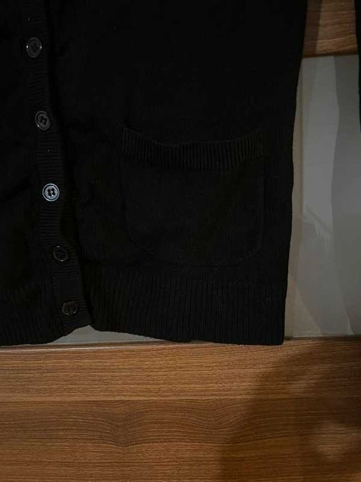 czarny sweter sweterek kardigan 36 S rozpinany kieszonki