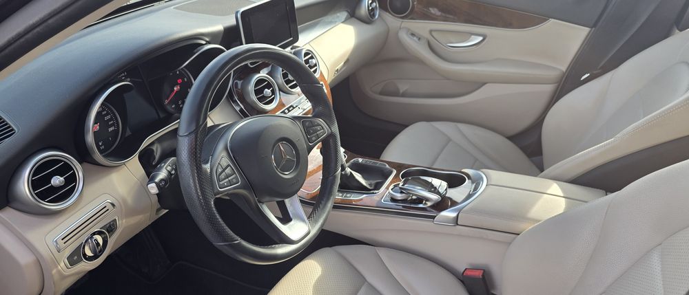 Mercedes C200d 2016 | Nacional | Panorâmico
