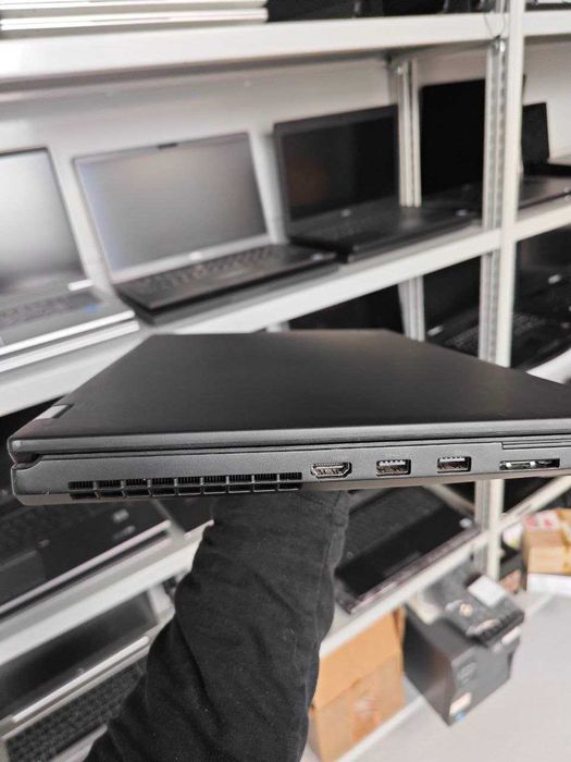 Потужний Lenovo ThinkPad P53 •i9-9880H•RTX 4000•32GB DDR4•512GB SSD