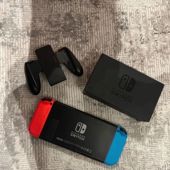 Konsola Nintendo Switch Neon Red / Blue Joycom