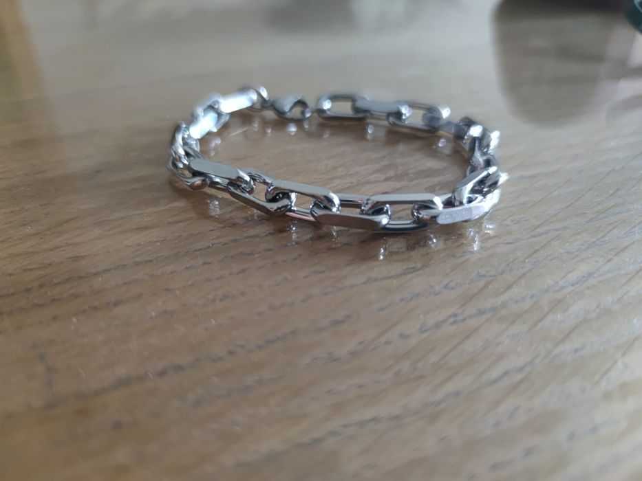 Красивий браслет