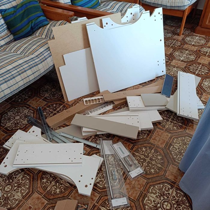 IKEA - Sobras / Peças Diversas / Ferragens- Peças de cozinha