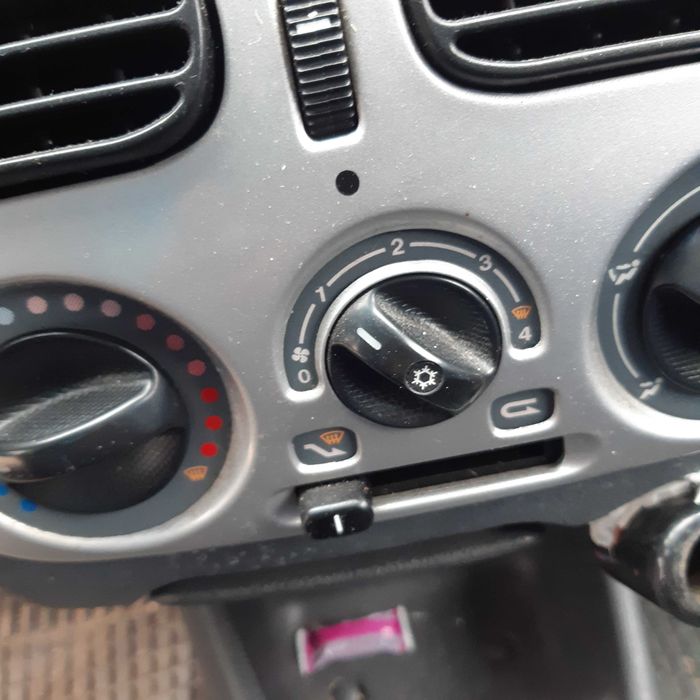 fiat strada pickup orginał 1.9 diesel klima