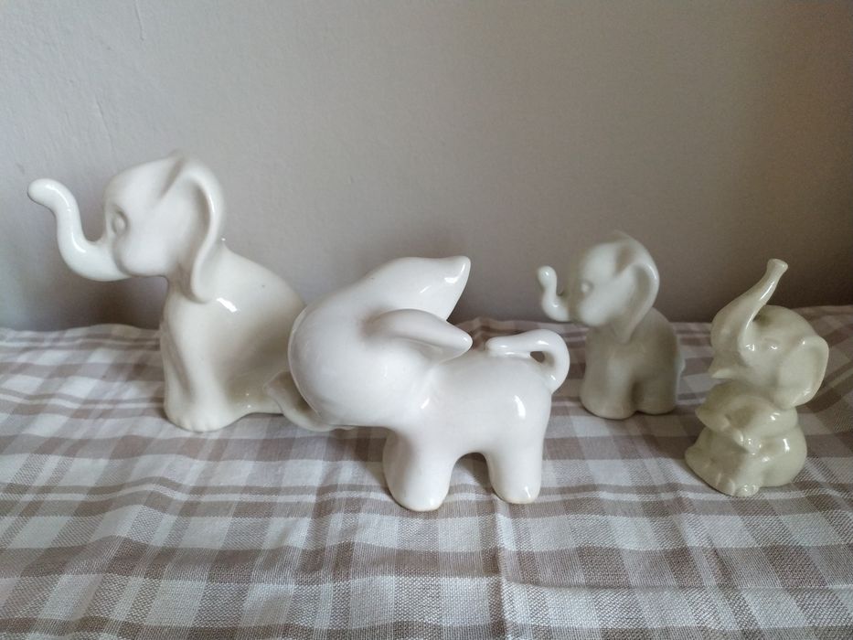 Figurki slonie 4 sztuki.