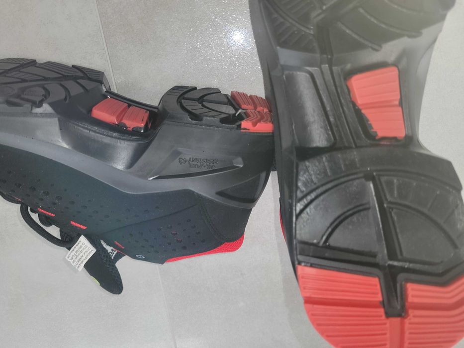 Uvex S1 buty robocze rozmiar 45 oraz 43  wysokie nowe