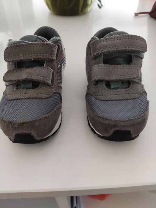 Sapatilhas de Menino pouco usadas