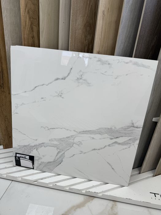 Плитка глянець під мармур з сірою прожилкою, 60*60, для стін і пола