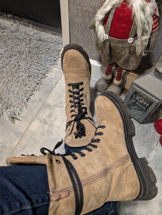 WORKERY trapery botki BEŻOWE karmelowe biżuteria ZAMSZ r.39