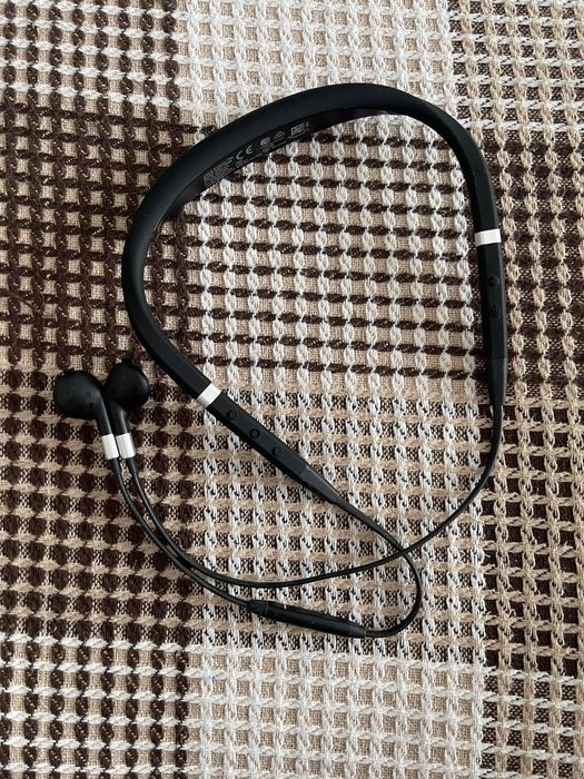 Jabra evolve 75e гарнітура