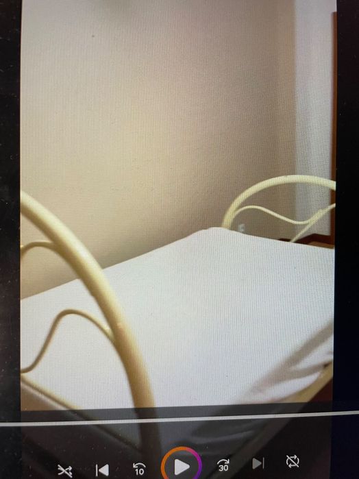 Cama com colchão
