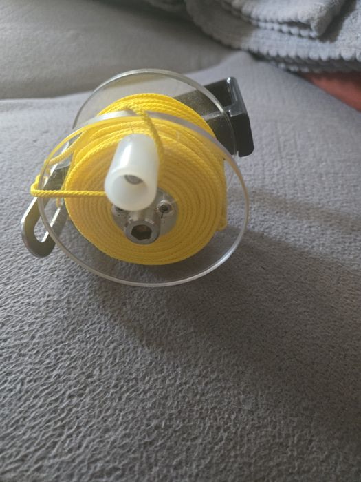 Kołowrotek nurkowy do bojki z linką 30-50 m.