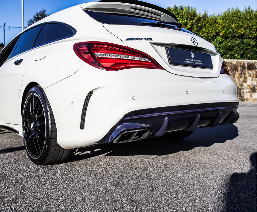 Mercedes-Benz CLA 45 AMG 4MATIC Shooting Brake 381cv