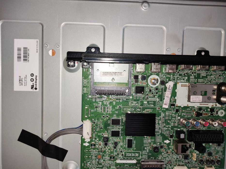 Smart TV LG 47LN575S 47" - Para Reparação ou Peças