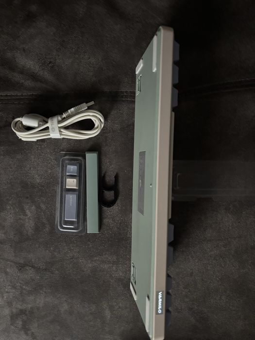 Varmilo Minilo VXH67 Mechanical Keyboard