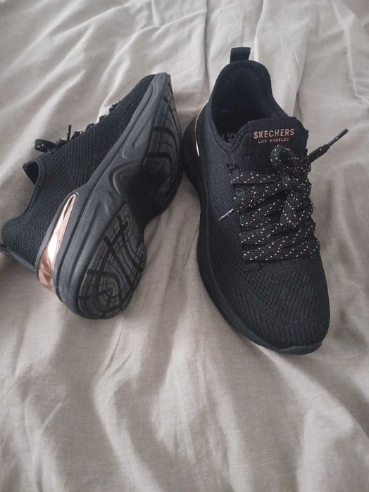 Ténis/sapatilhas Skechers mulher air cooled foam novas