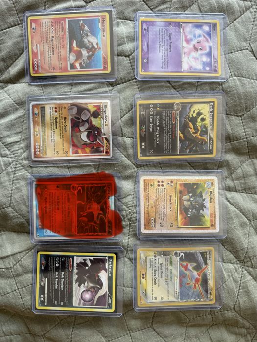 Várias cartas de Pokémon vintage, todas originais