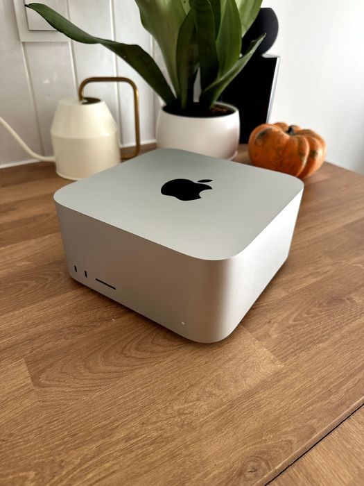 Apple Mac Studio M1 Max 32GB/512GB