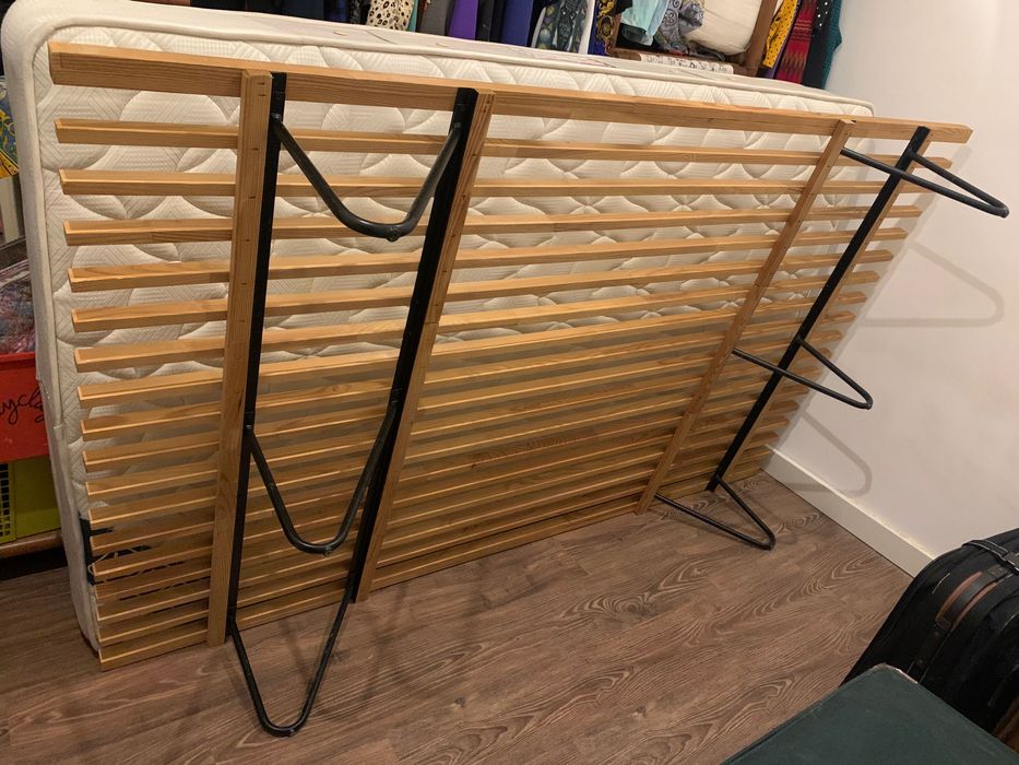 Cama estrutura + colchão corpo e meio