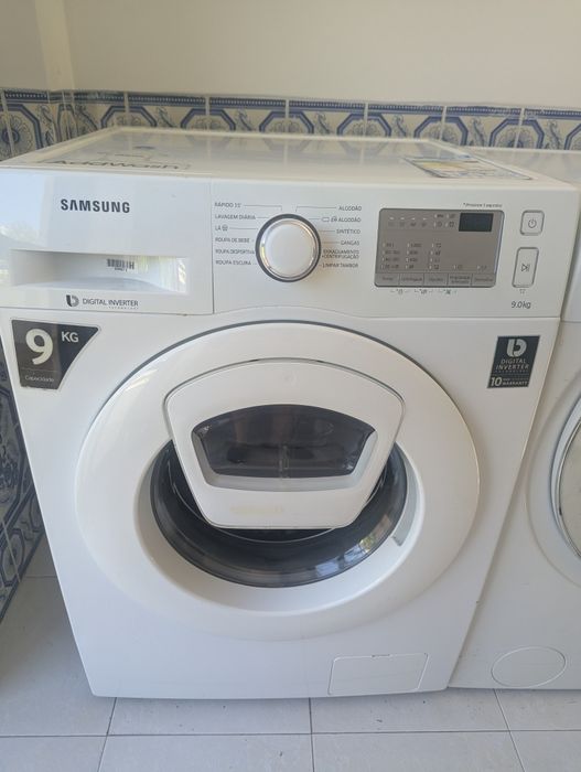 Máquina de lavar roupa 9kg com avaria