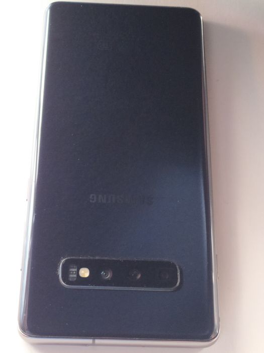 Пелефот Samsung S 10Plus 6/128.