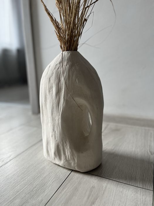 Ręcznie robiony wazon gipsowy + trawa gratis