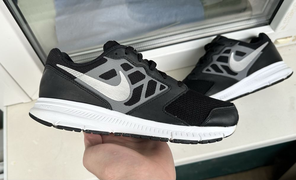 Оригінальні кросівки Nike Downshifter 6 air max 38 розмір 24 см найк