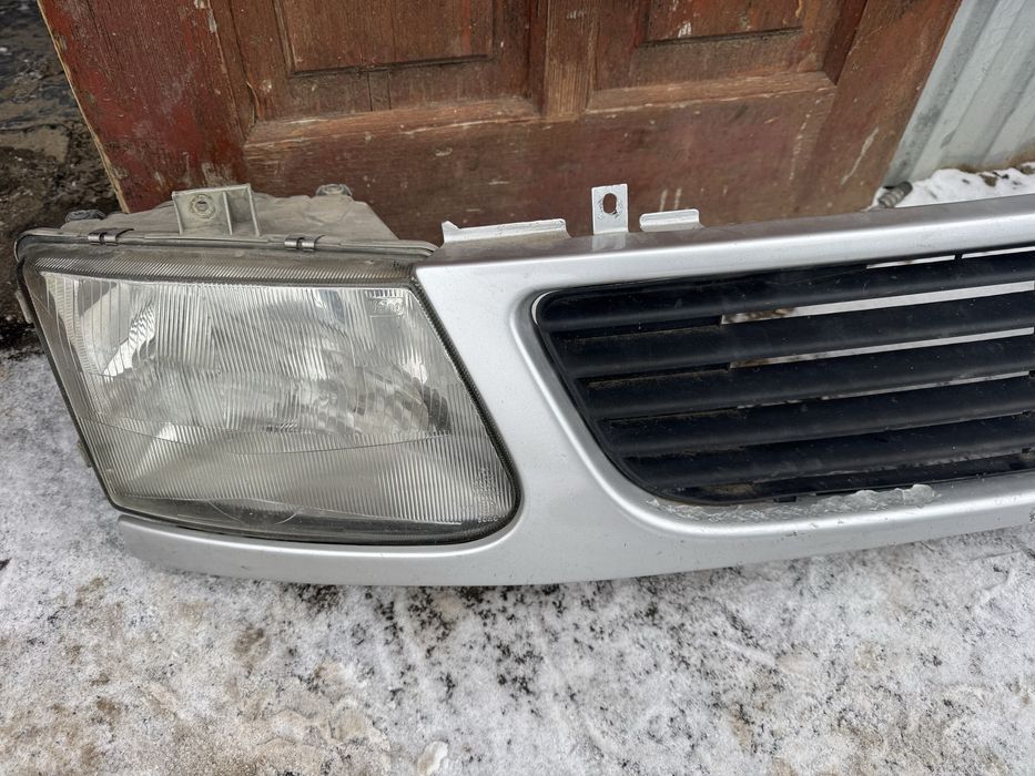 Фары решетка  вито 638 в-клас