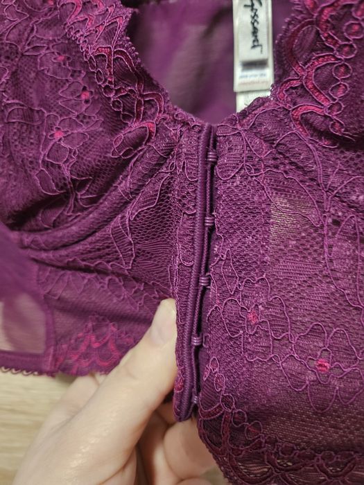 Biustonosz Gossard 70D nowy