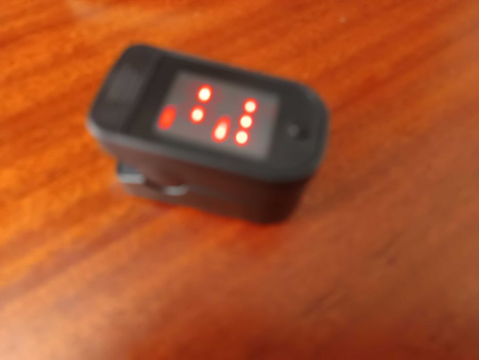 Saturímetro Oxímetro de dedo (para despachar)