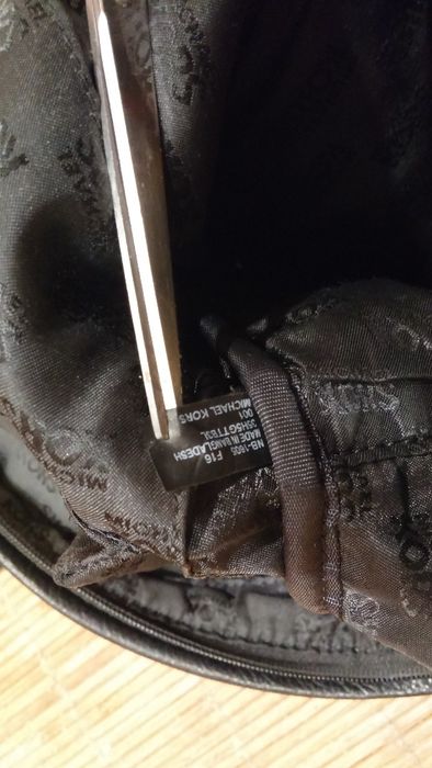 Oryginalny sygnowany czarny skórzany plecak Michael Kors !!!