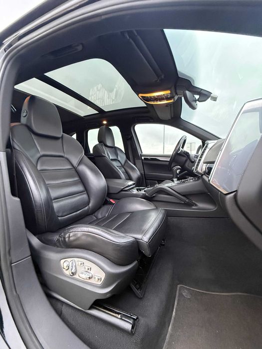 Porsche Cayenne 3.0 V6 Diesel 245cv Full Black Full Extras Mod. 2013