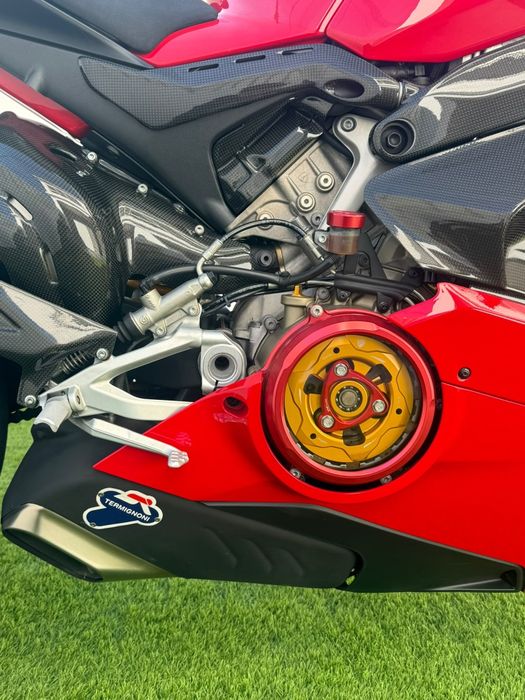 Ducati Panigale V4S