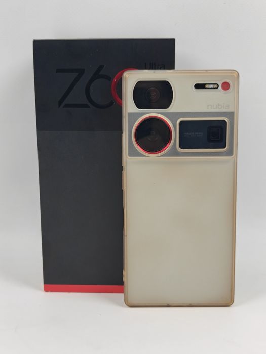 ZTE Nubia Z 60 Ultra 12/256Snapdragon 8Gen3