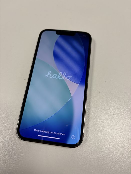 Iphone 13 pro com capa apple