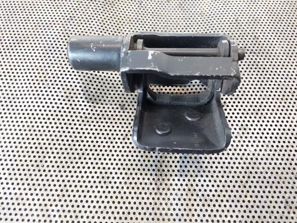 Dobradiça porta frente esquerda RENAULT Clio III (BR0/1, CR0/1)